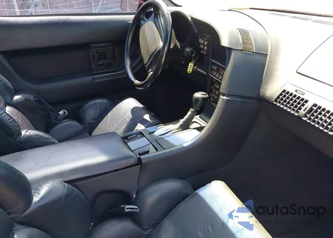 1992 Chevrolet Corvette из США, поврежденный, VIN 1G1YY23P4N5102033